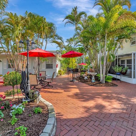 Sea Gem One Bed One Bath Charmer Steps To Beach Bradenton Beach Extérieur photo